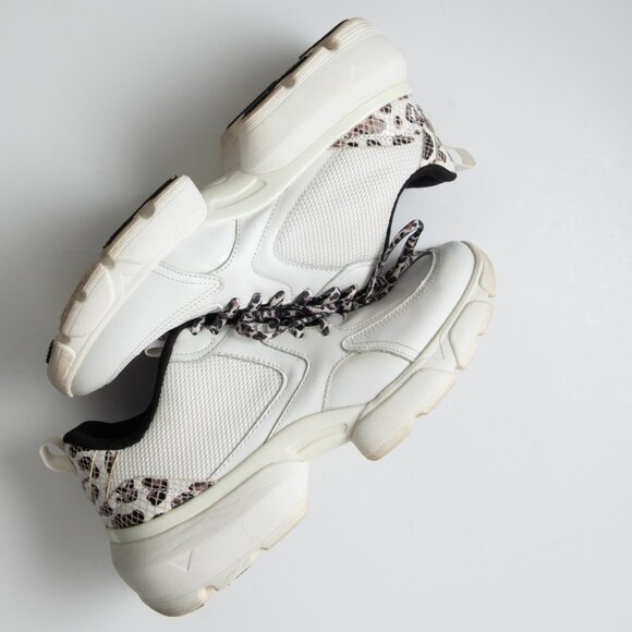 Vionic Aris Trainers Leopard Sneakers Arch Support Tennis Shoes White Size 8 - Picture 3 of 8